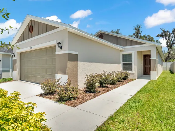727 Chestnut Ln, Auburndale, FL 33823