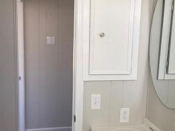 5th image of 5100 Miwok Dr