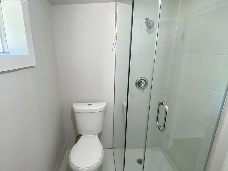 220 N Beaumont Ave #4 — Photo 14