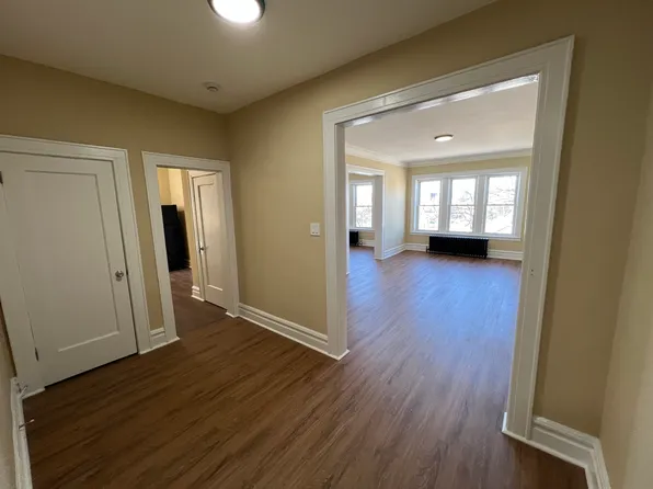 165 S Clinton St #B, East Orange, NJ 07018