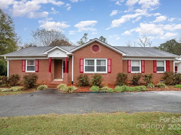 720 Tom Sadler Rd, Charlotte, NC 28214