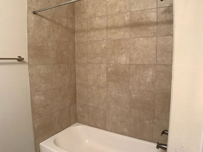 711 Gristmill Dr — Photo 22