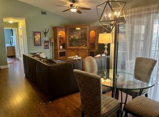 2575 Bedford Mews Dr, Wellington, FL 33414
