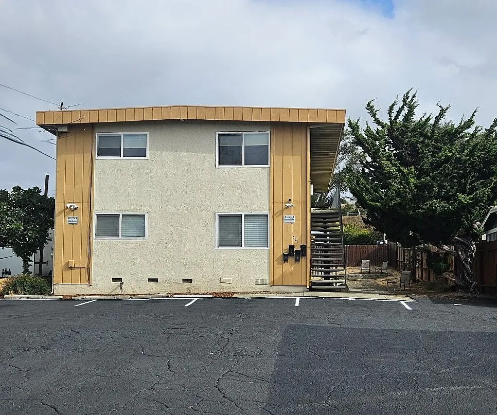527 E N St #527 photo 1