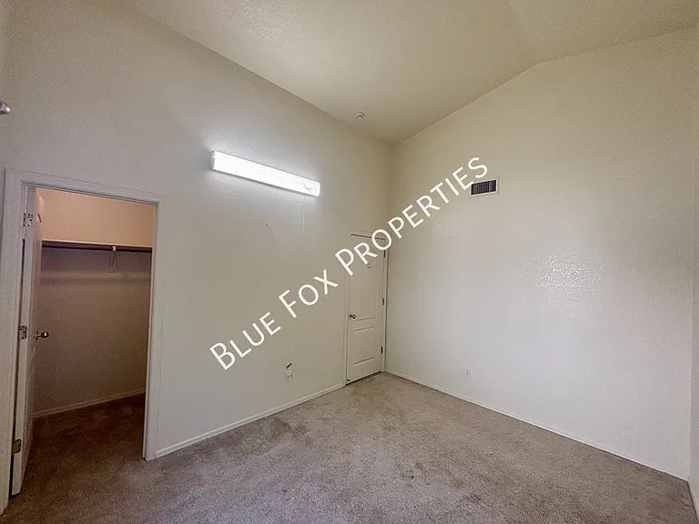 9712 E Paseo Juan Tabo — Photo 24