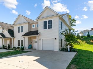 211 Louise Ln, Elliston, VA 24087