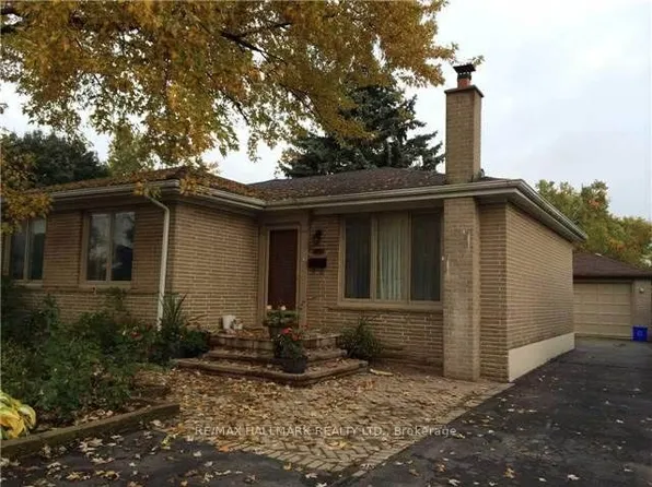116 Cartier Cres, Richmond Hill, ON L4C 2N6