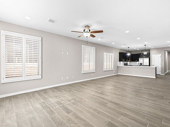 3rd image of 14713 Pebble Hills Blvd