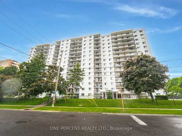1100 Caven St #1110, Mississauga, ON L5G 4N3