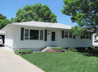 1034 Sheridan Ave, Grand Island, NE 68803