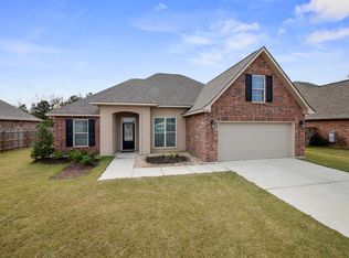 28118 Loiret Ct, Ponchatoula, LA 70454