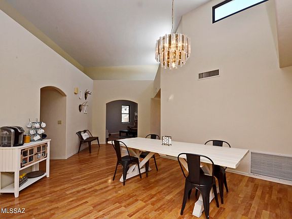 3rd image of 4922 W Paseo De Las Colinas