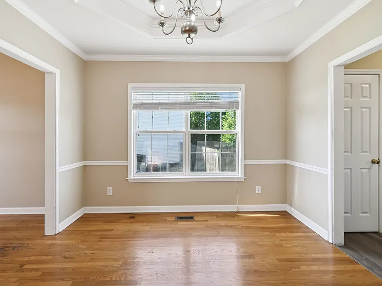 1030 Persimmon Dr — Photo 13