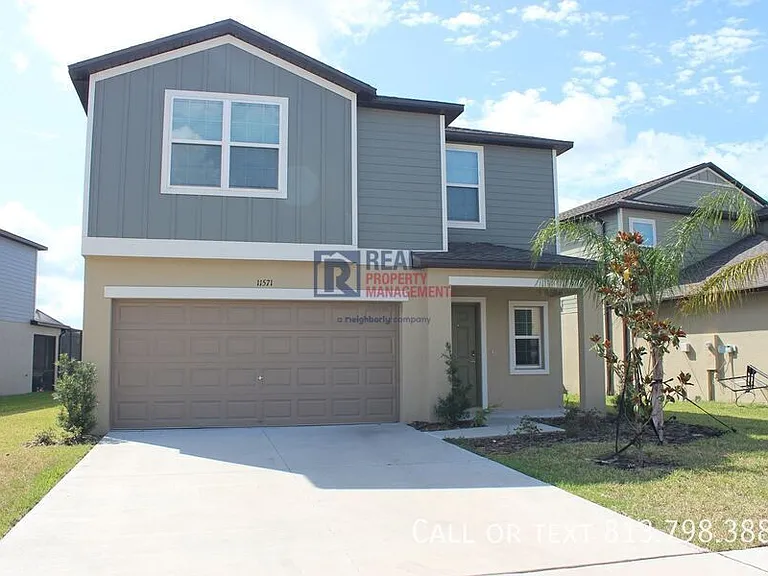 11571 Radiant Shore Loop — Photo 1