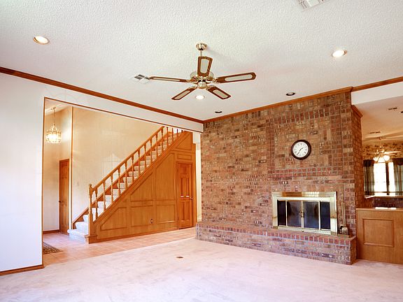 4th image of 9003 Buckingham Ct