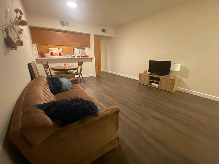 645 Adams St #1 — Photo 14