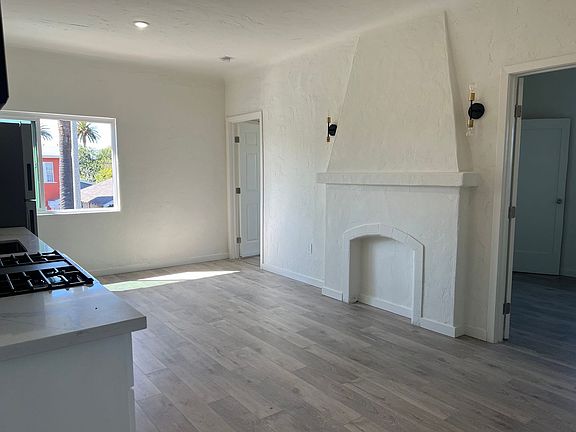 2nd image of 3795 S Saint Andrews Pl #B