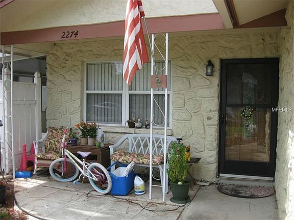 3rd image of 2274 Winchester Dr