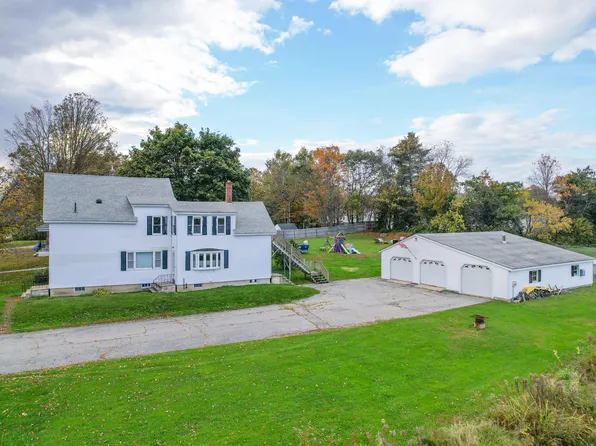 26 Upland Road, Lisbon, ME 04250