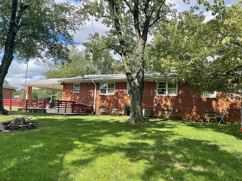 2nd image of 14003 Lakeview Dr