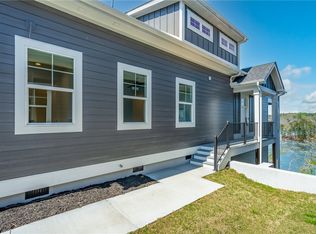 1230 Melton Rd #211, West Union, SC 29696