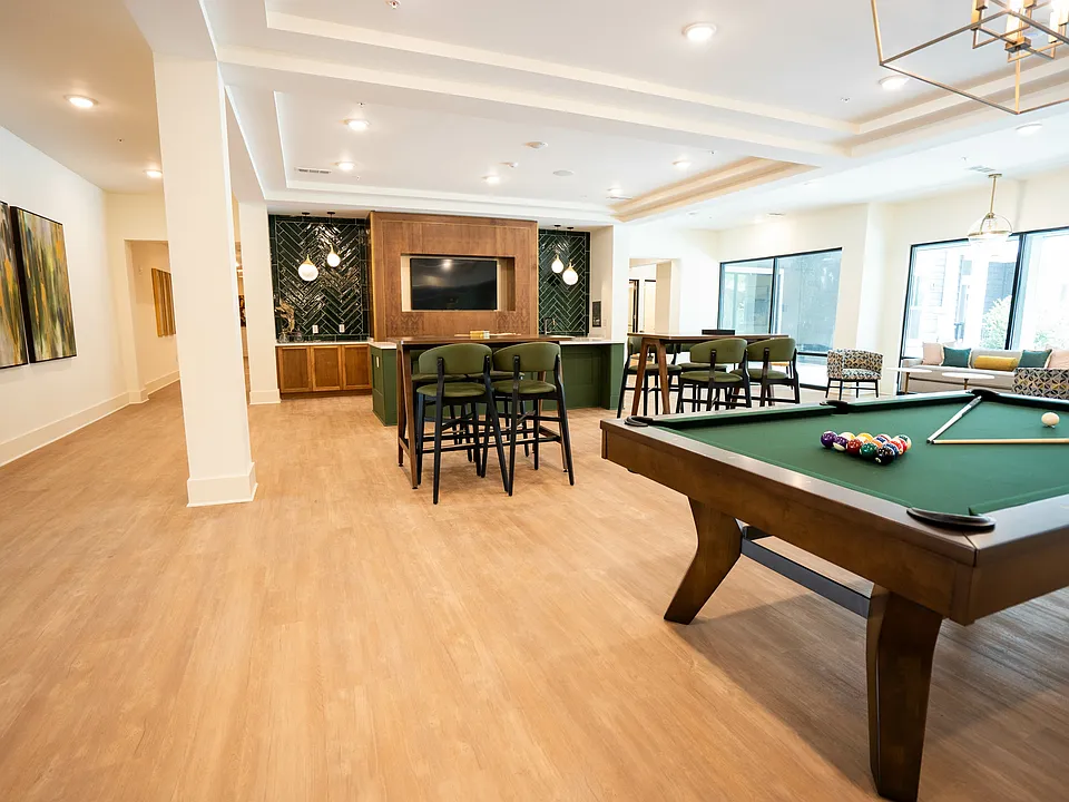 Hendricks Clubhouse