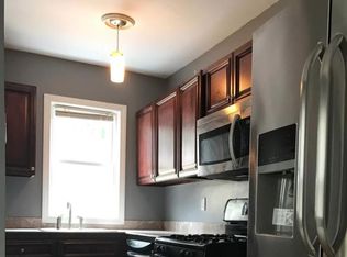 187 Oakland Ave #2, Providence, RI 02908