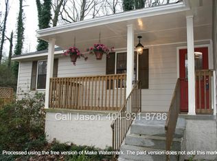 1950 Lexington Ave, East Point, GA 30344