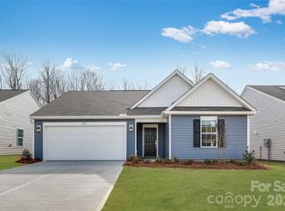 233 W 18th St, Kannapolis, NC 28081