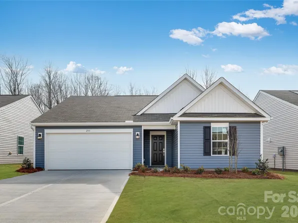 233 W 18th St, Kannapolis, NC 28081