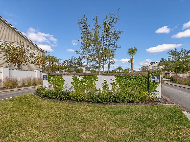 505 Mariners Cir — Photo 35