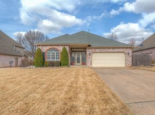 9109 E 90th St, Tulsa, OK 74133