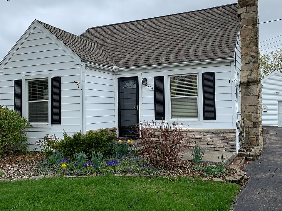 1st image of 2716 W Washtenaw St