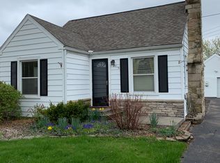 2716 W Washtenaw St, Lansing, MI 48917