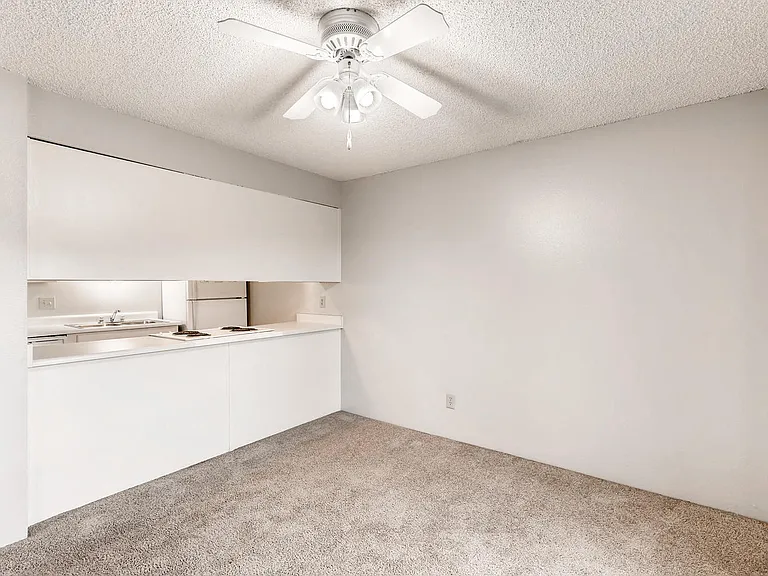 Coronado | Boulder, Co Apartments