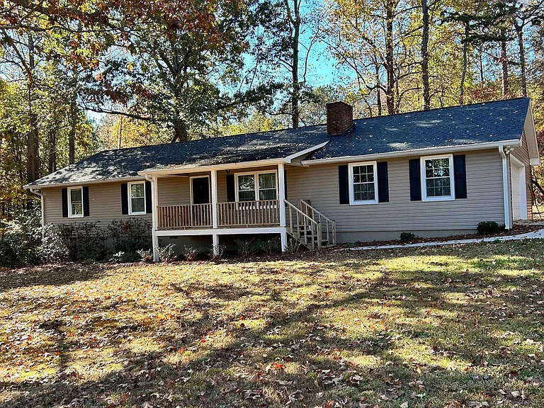 4107 Flat Creek Rd — Photo 2