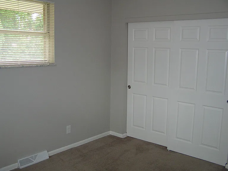 Master Bedroom: W 12'7"x L 10'8"= 134sq. ft Four of five