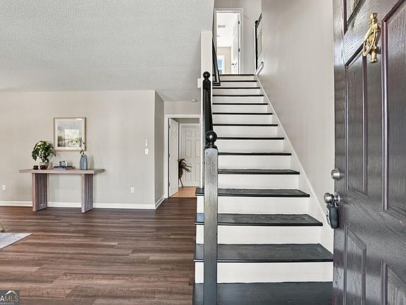 4th image of 53 Cricket Ct