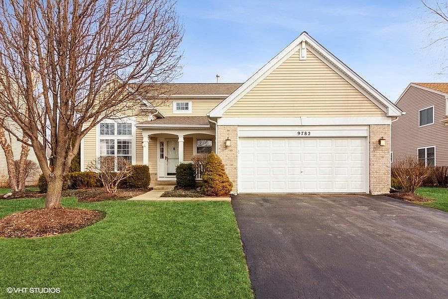 1st image of 9782 Chetwood Dr