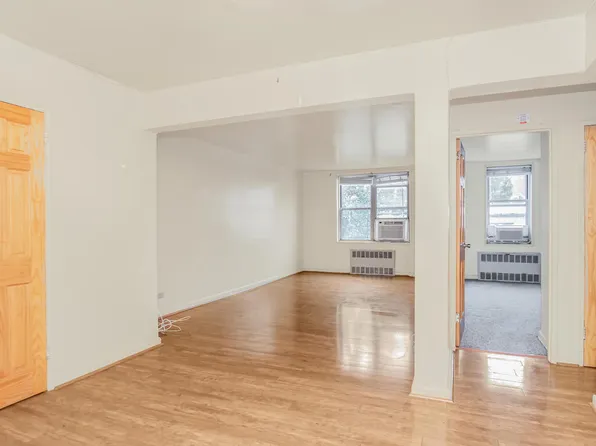 1425 Thieriot Avenue image 4 of 19