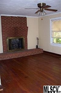 2nd image of 32 N Davis Ave