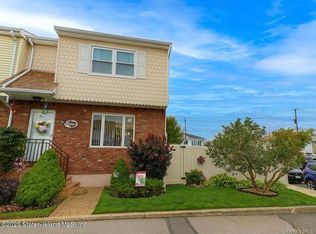 135 Freedom Ave, Staten Island, NY 10314