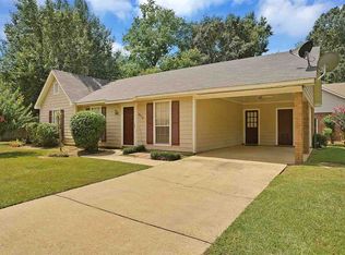1659 Ravenwood Ln, Pearl, MS 39208