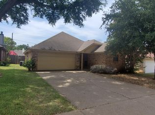 5906 Sterling Green Trl, Arlington, TX 76017