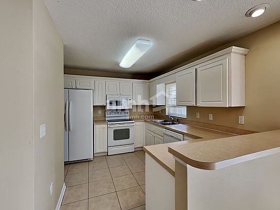 3rd image of 103 Orange Bud Way