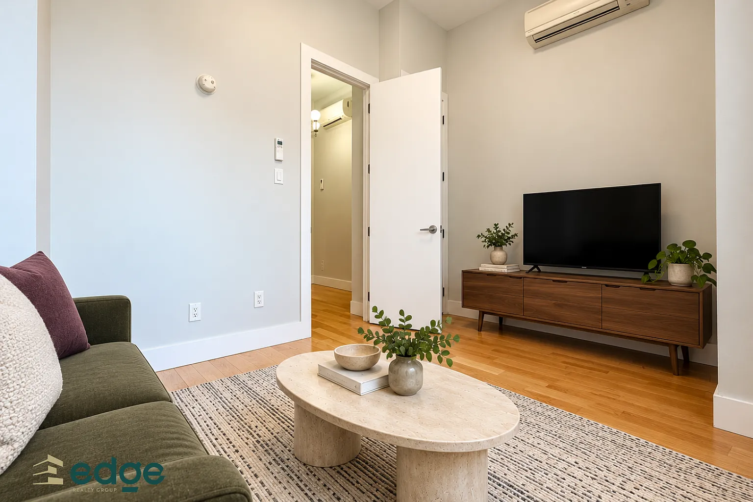 212 Grand Street — Photo 3