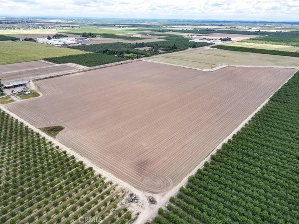 12737 Westside Blvd, Livingston, CA 95334