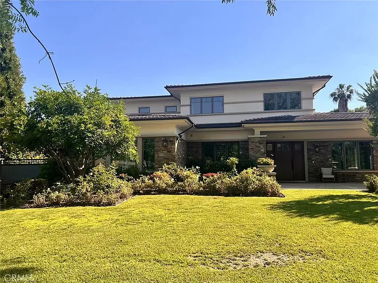 926 Encanto Dr — Photo 2