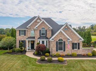 229 Longbow Ln, Mars, PA 16046