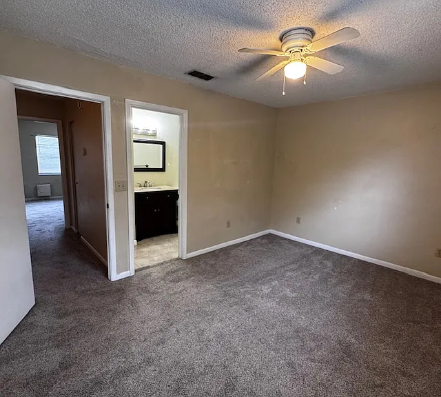 10128 Lake Oak Cir — Photo 13